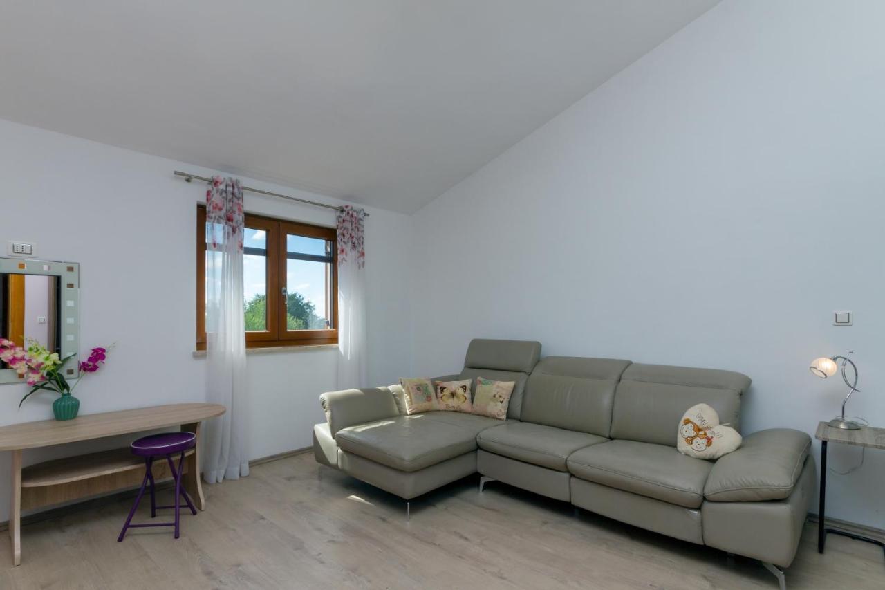 Magic Holiday Apartment Bale Esterno foto