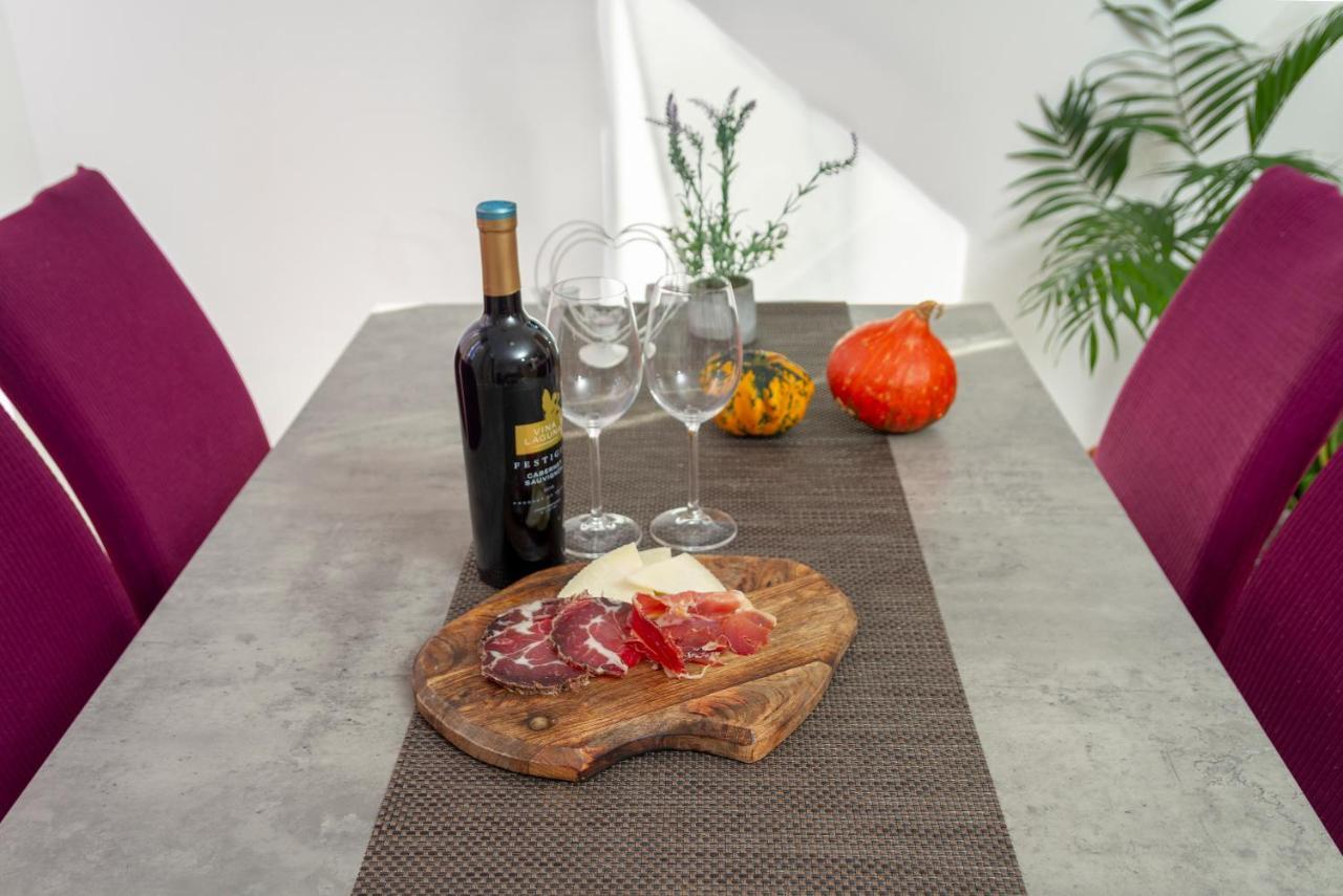 Magic Holiday Apartment Bale Esterno foto