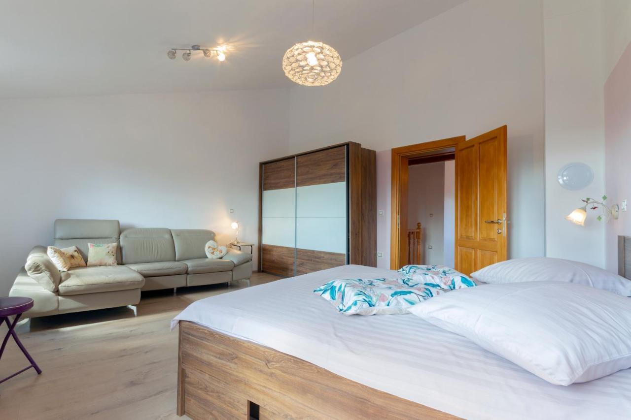 Magic Holiday Apartment Bale Esterno foto