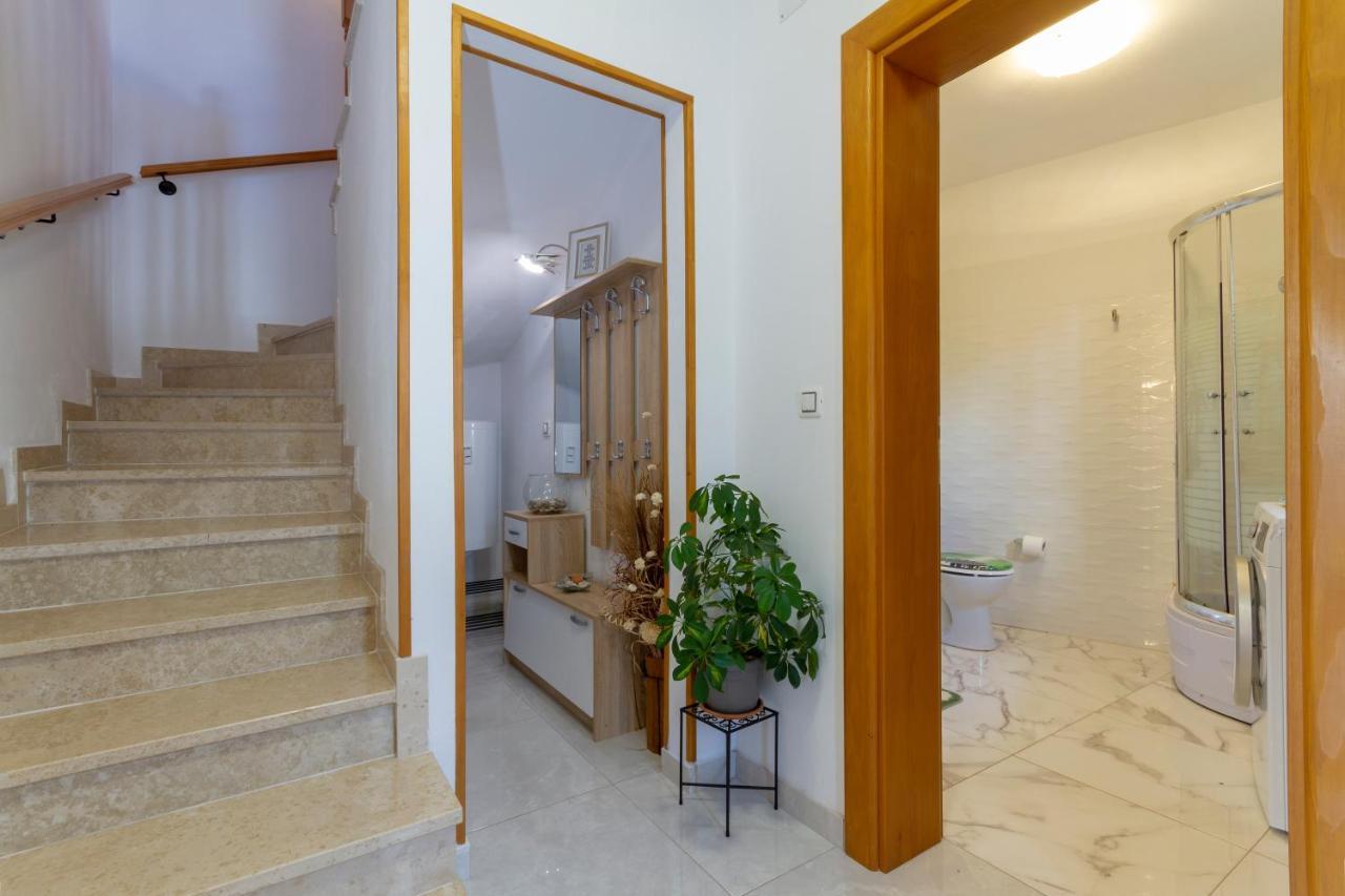 Magic Holiday Apartment Bale Esterno foto